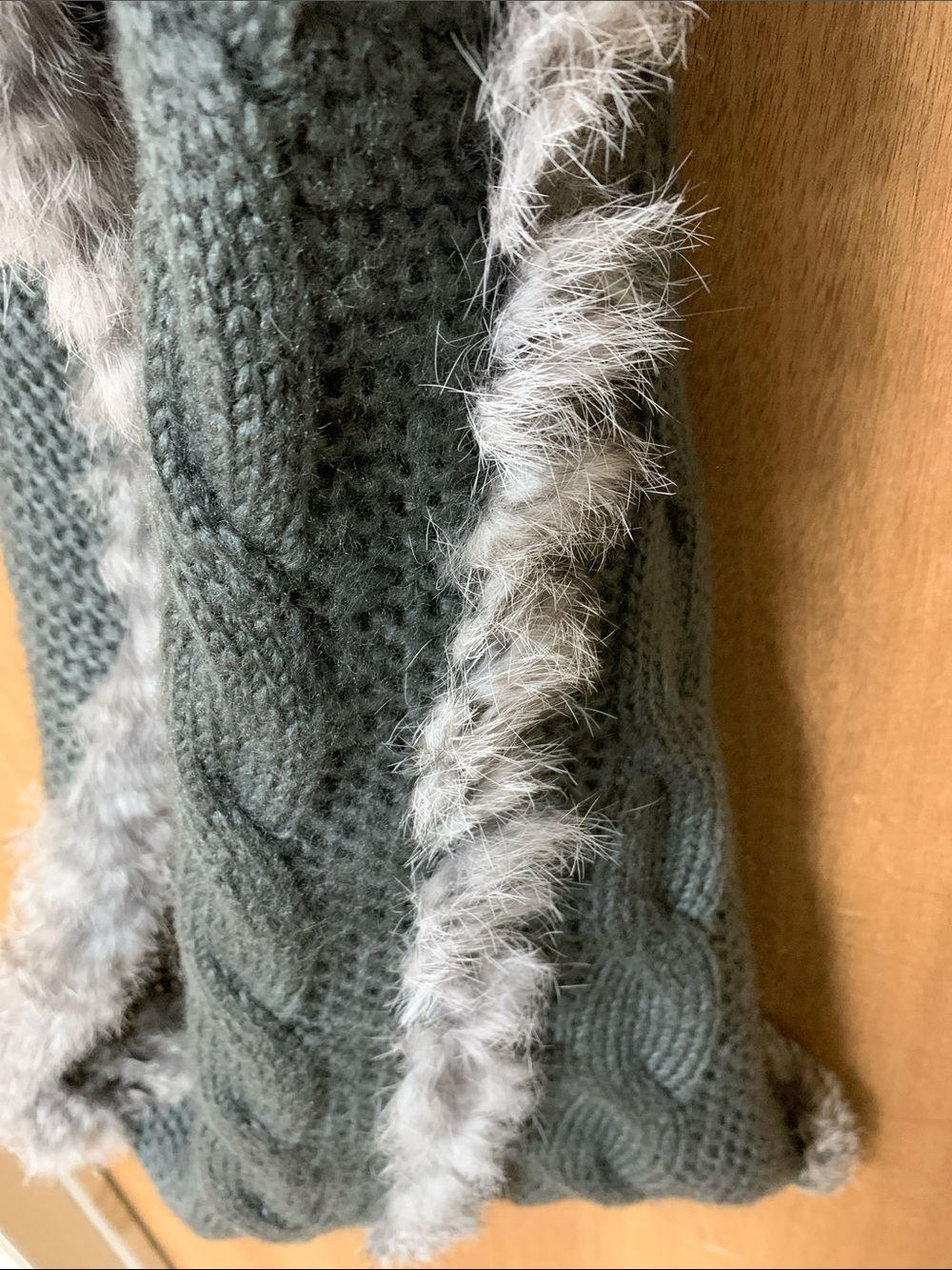 RUDSAK Cable Knit Infinity Scarf with Rabbit Fur Trim - Gray